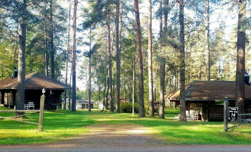 בית מלון כפרי Urpolan Kartano Ky