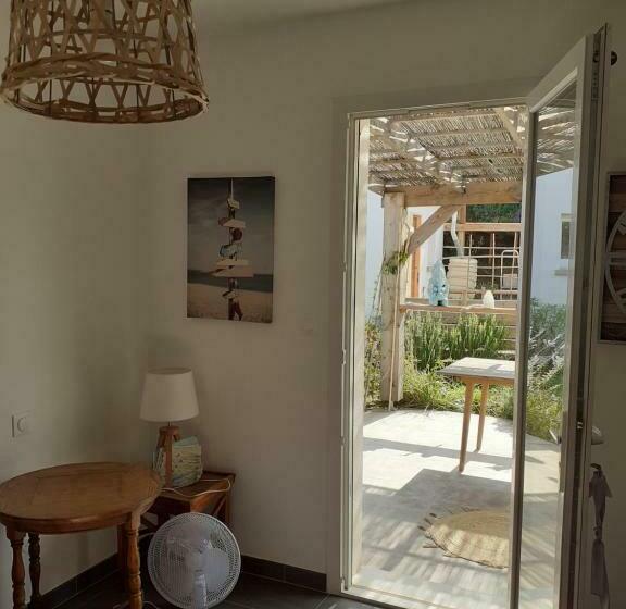 פנסיון Chambre Privée Au Coeur D Une Pinède Dans Un Quartier Résidentiel