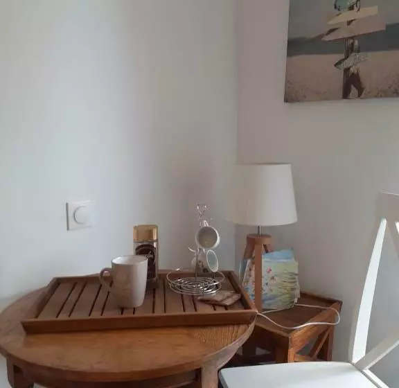 ペンション Chambre Privée Au Coeur D Une Pinède Dans Un Quartier Résidentiel