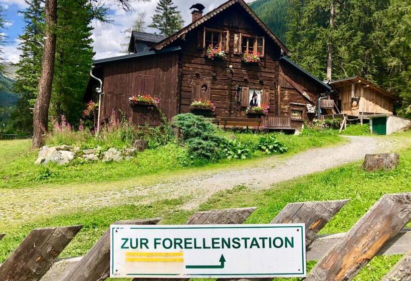 ペンション Feielhof