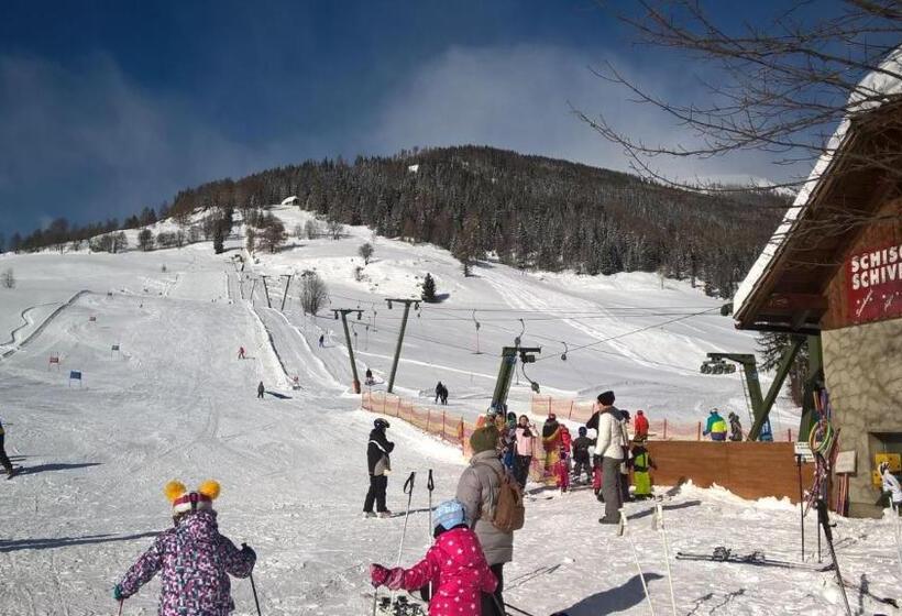 ペンション Feielhof