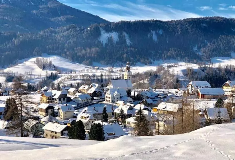 ペンション Feielhof