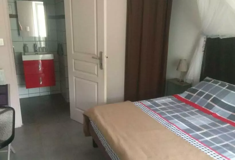 ペンション Les Deux Chemins