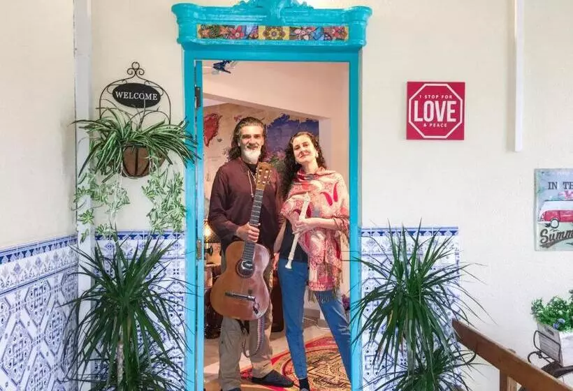 پانسیون Paz & Amor Guest House   Peace & Love