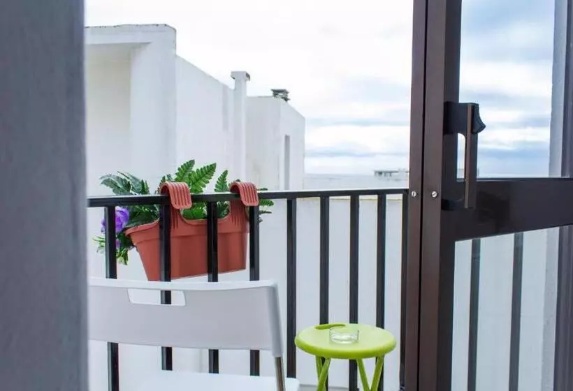 پانسیون Paz & Amor Guest House   Peace & Love