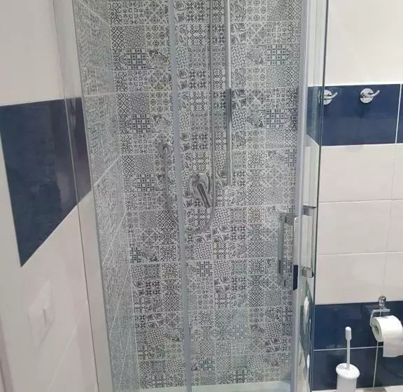 پانسیون The Smerald 2.2