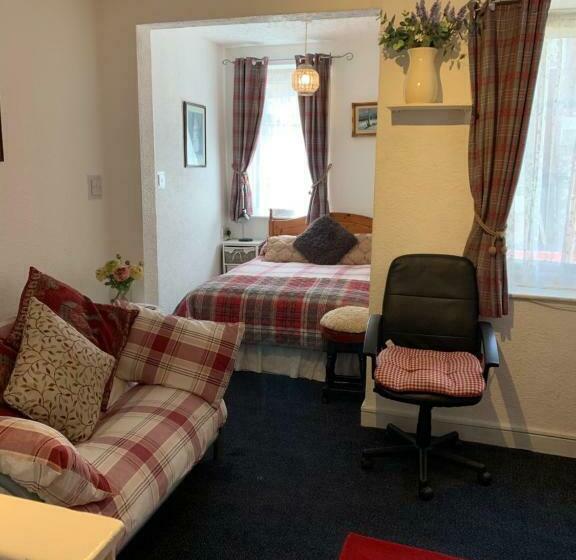 Sarnia Holiday Flats