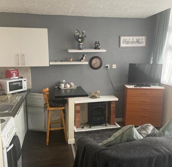 Sarnia Holiday Flats