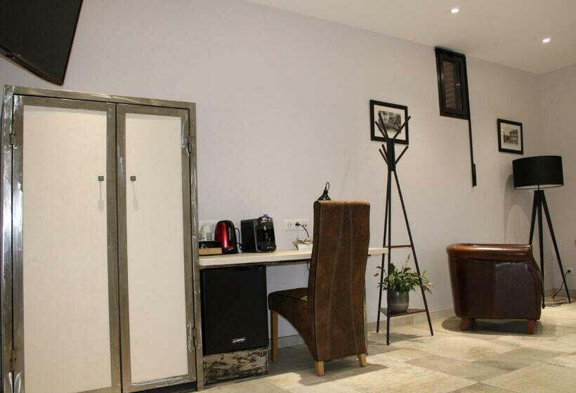 Bed and Breakfast A L Orée Du Château