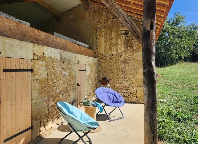 צימר Presbytère D Arpentian