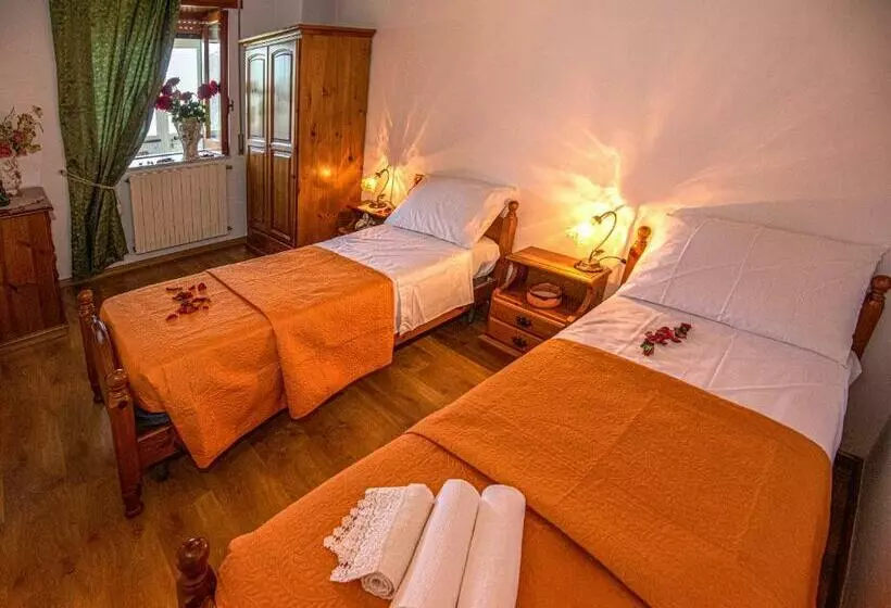 تختخواب و صبحانه Villa Priante