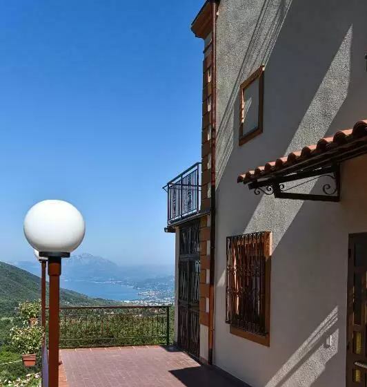 تختخواب و صبحانه Villa Priante