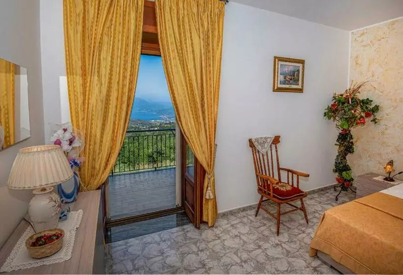 تختخواب و صبحانه Villa Priante