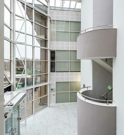 Mondial Apartments At Heathrow