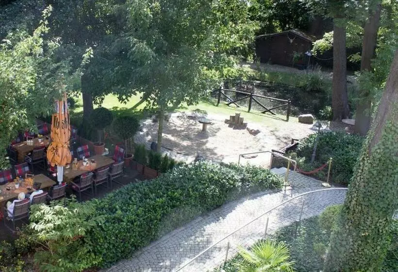 Hotelli Pension Maustmühle