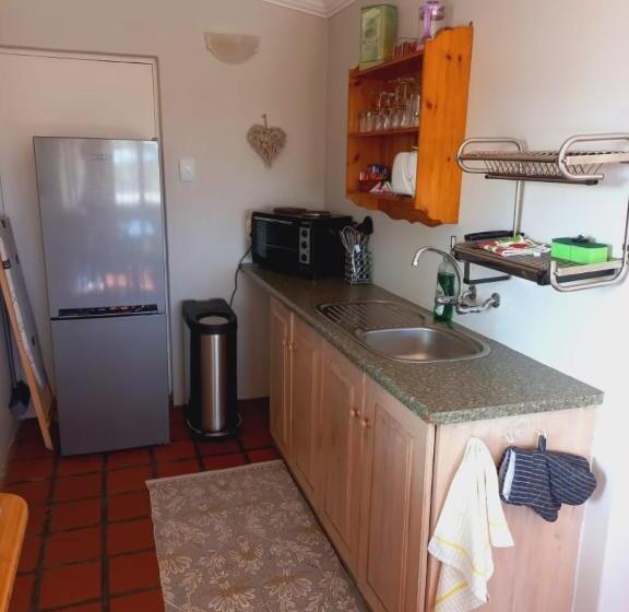 ペンション Abalone Guesthouse