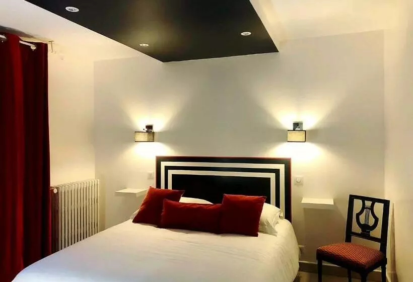 Majatalo Coté Remparts