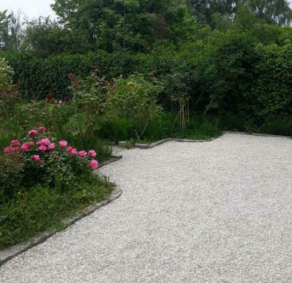 پانسیون Coté Remparts