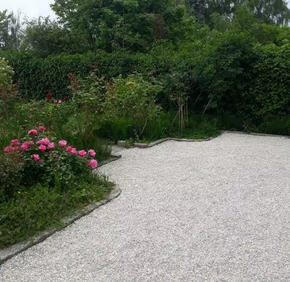 Majatalo Coté Remparts