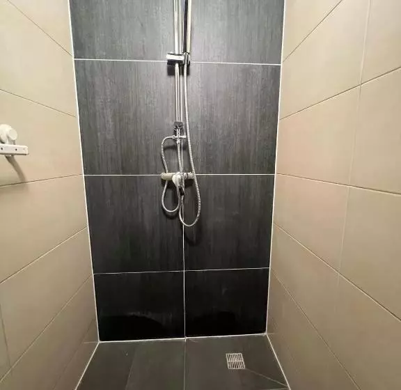 پانسیون Kiez Box Twentyforseven Private Room