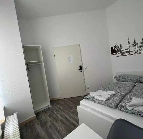 پانسیون Kiez Box Twentyforseven Private Room