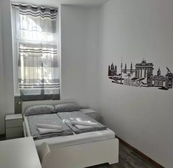 پانسیون Kiez Box Twentyforseven Private Room