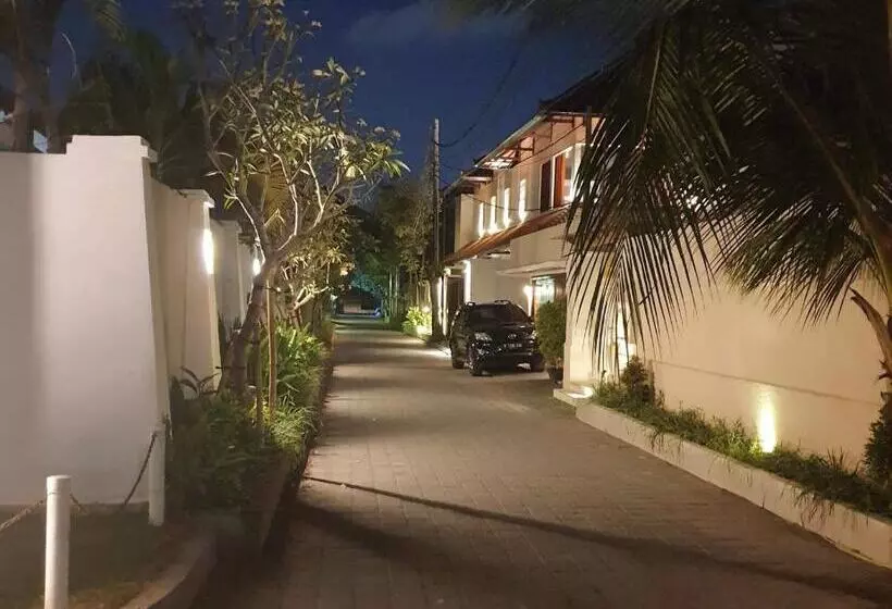 Starling Villas