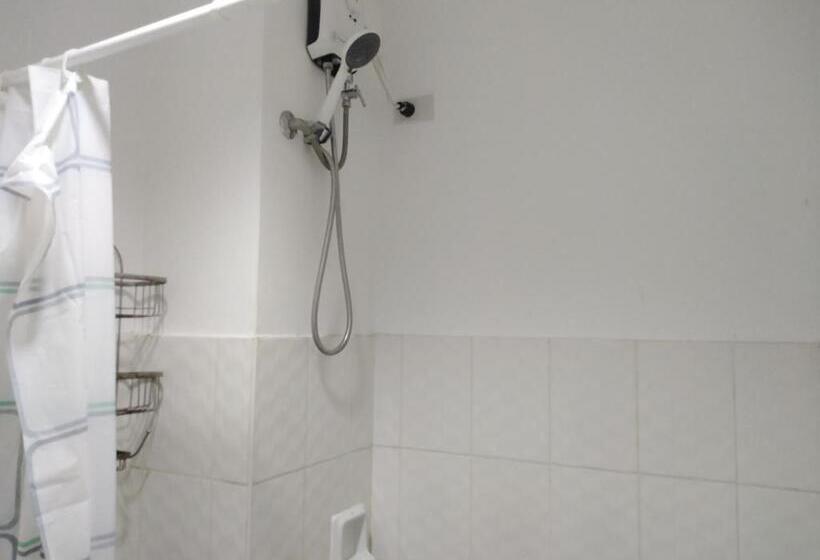 The Uptown Place Condominium