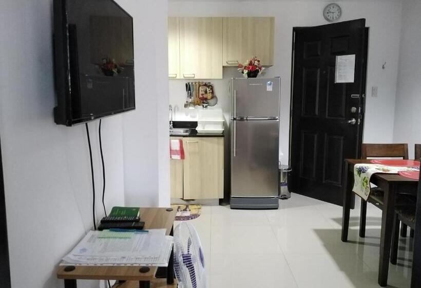 The Uptown Place Condominium