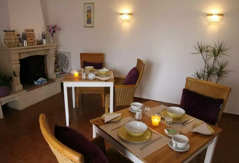 Bed and Breakfast Casa Das Palmas