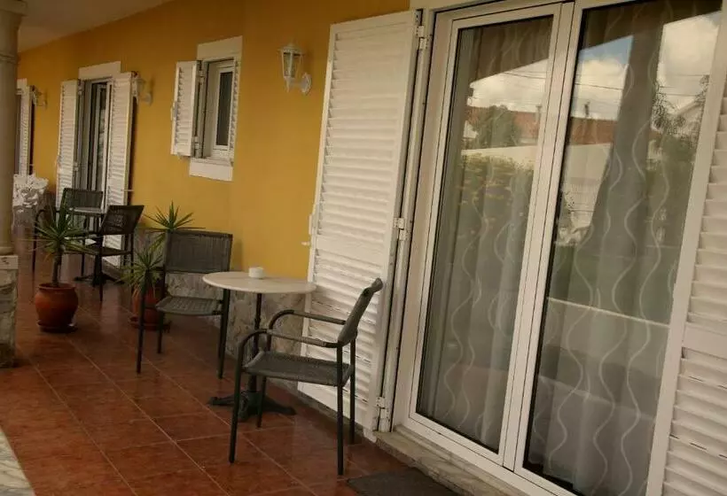 Bed and Breakfast Casa Das Palmas