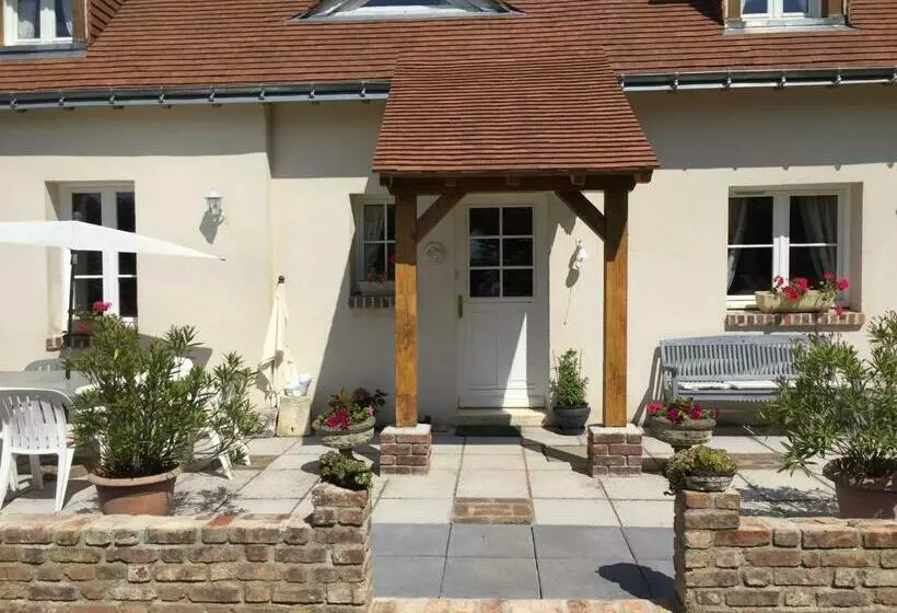 Aamiaismajoitus (B&B) Le Clos Du Golf