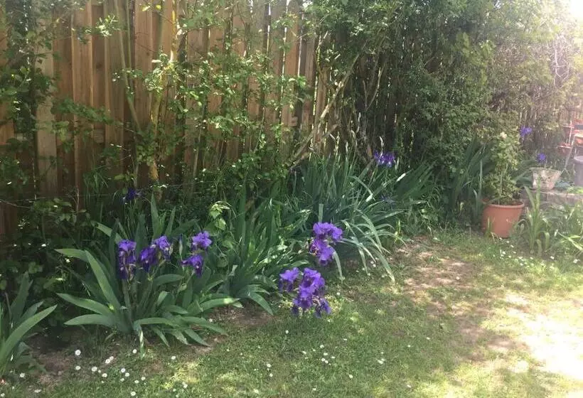 Aamiaismajoitus (B&B) Le Clos Du Golf