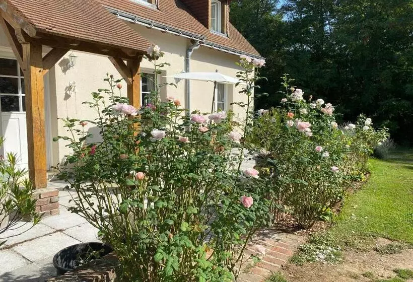 Aamiaismajoitus (B&B) Le Clos Du Golf