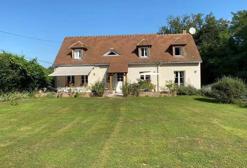 Aamiaismajoitus (B&B) Le Clos Du Golf