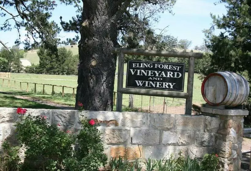 Hotelli Eling Forest Winery