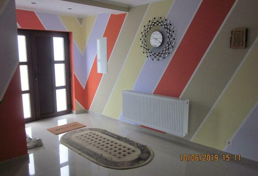 پانسیون Casa Anton