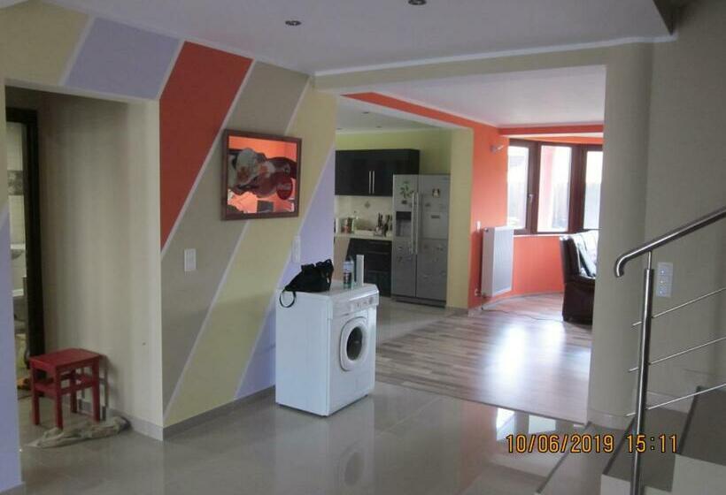 پانسیون Casa Anton