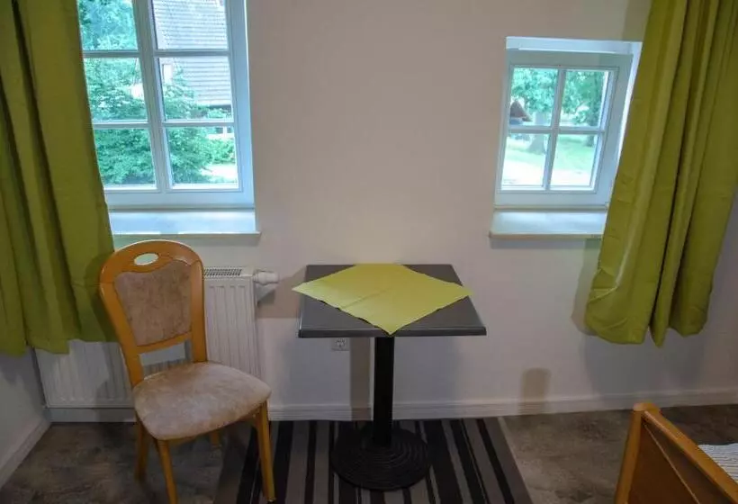 ペンション Emsland Gästezimmer Und Appartements