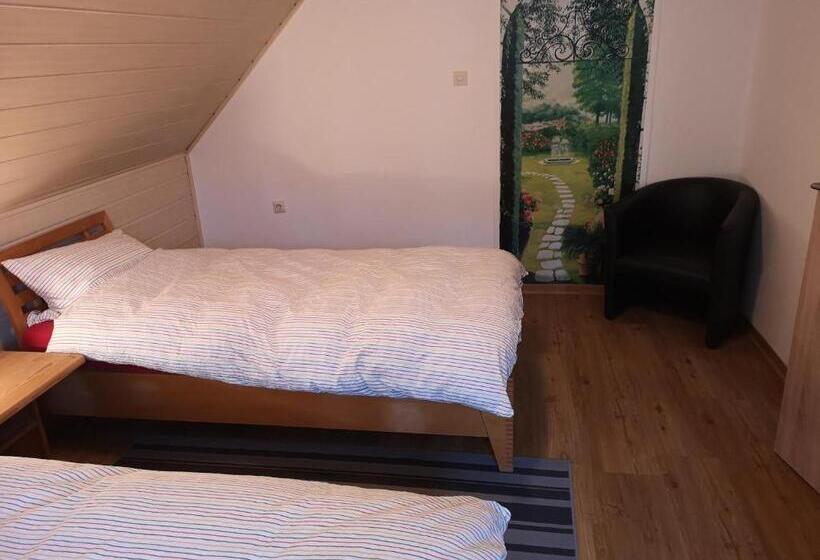 פנסיון Emsland Gästezimmer Und Appartements