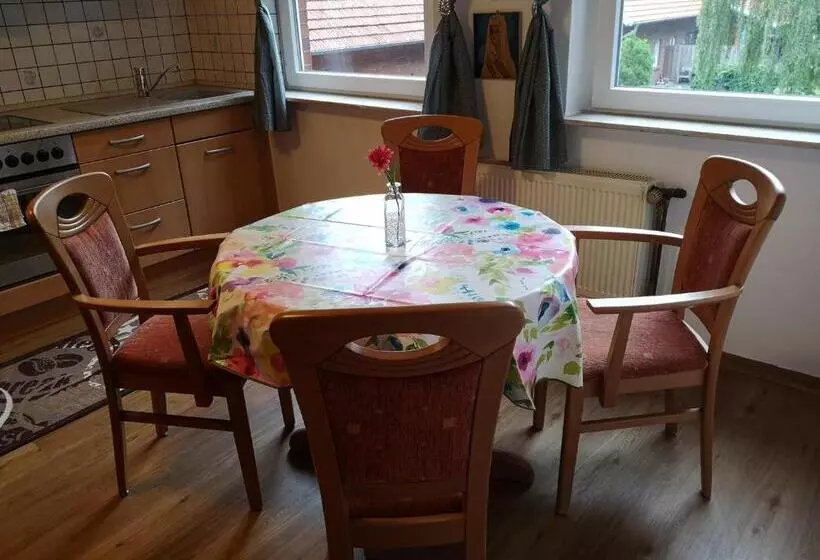 ペンション Emsland Gästezimmer Und Appartements