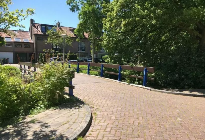 Aamiaismajoitus (B&B) 84huis