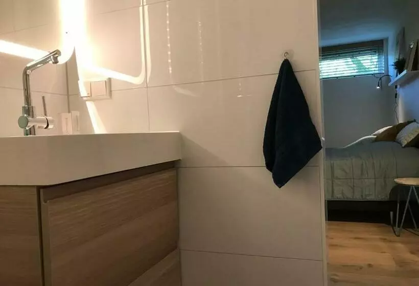 Aamiaismajoitus (B&B) 84huis