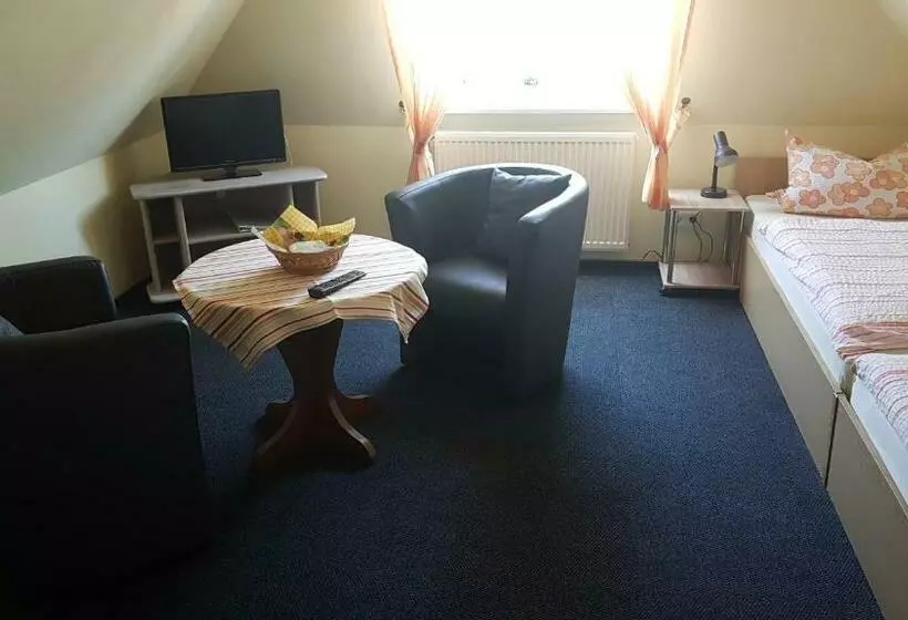 Aamiaismajoitus (B&B) Hausnordlicht Dachspitze 2