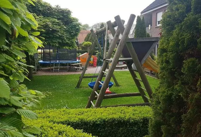 Aamiaismajoitus (B&B) Hausnordlicht Dachspitze 2