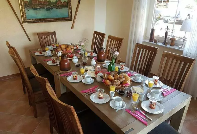 Aamiaismajoitus (B&B) Hausnordlicht Dachspitze 2