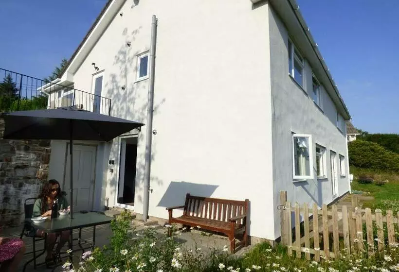 Highfield House, Parracombe, Modern B&b