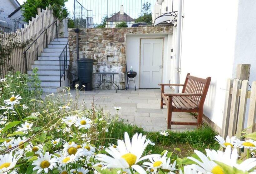 Highfield House, Parracombe, Modern B&b