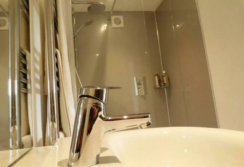 Highfield House, Parracombe, Modern B&b