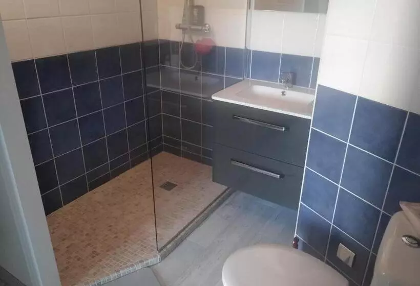 Aamiaismajoitus (B&B) L Eden Naturiste Spas